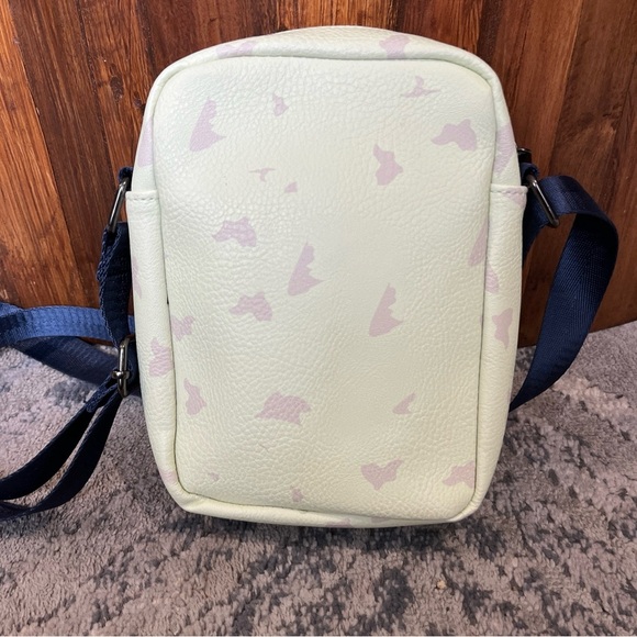 BUCKLEDOWN STAR WARS GROGU CROSSBODY BAG 6” X 2” X 8” - Picture 4 of 9